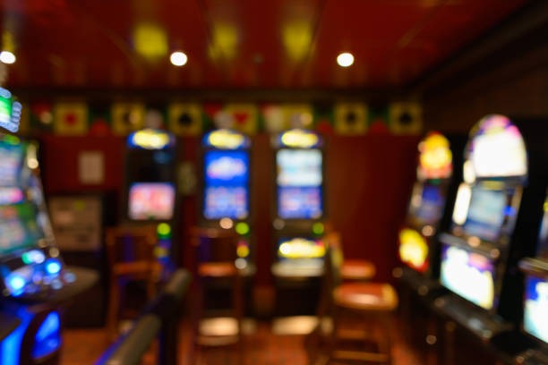 mpo88 asia live blackjack table with professional dealer in HD studio